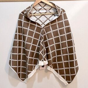 Kendall & James Rhombus Cardishawl